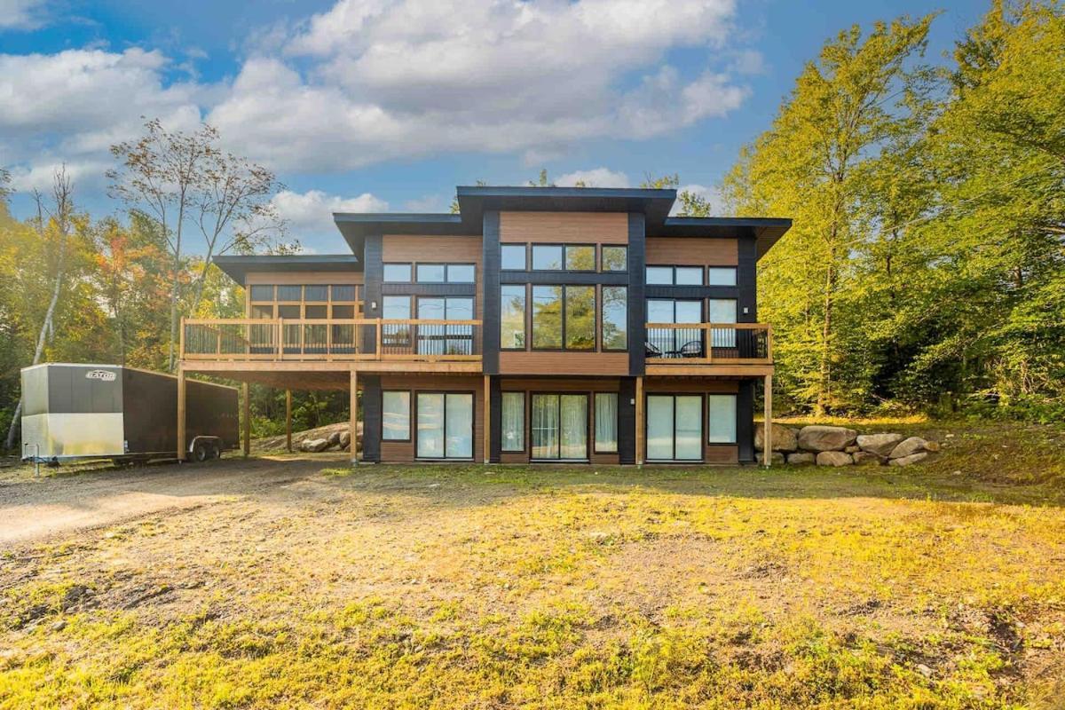 Huge Modern Chalet With Spa And Lake Access Saint-Gabriel-de-Brandon Exterior photo